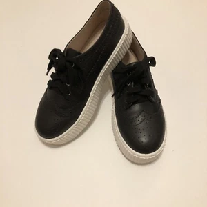 Shellys London Dilys Womens 6.5 Black Leather Wingtip Oxford Platform Shoe  - Picture 1 of 10