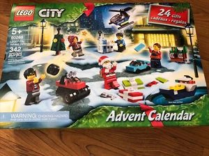 Lego 60268 City Advent Calendar 2020 Christmas Minifigures Santa NEW Read - Picture 1 of 3