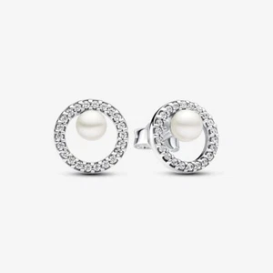 *BRAND NEW* Pandora Freshwater Cultured Pearl Pavé Halo Stud Earrings 293154C01 - Picture 1 of 2