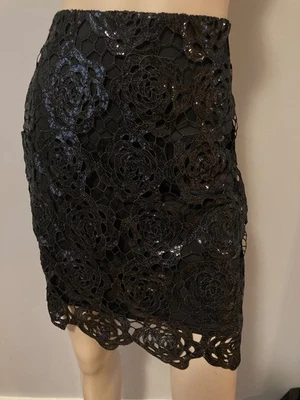 Falda Lápiz Hale Bob Negra Floral Lentejuelas Encaje Med Foto 1 de 4