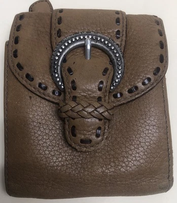 Cartera de cuero tostado Brighton a presión para mujer ranuras para tarjetas hebilla plateada de colección Foto 1 de 4