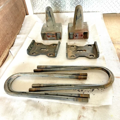 4" Rear Lift Block Kit For 2011-2022 Chevrolet GMC 2500 3500HD USED PARTS - Image 1 of 4