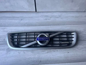 VOLVO V50 S40 2011 FRONT BUMPER RADIATOR GRILLE - Picture 1 of 5