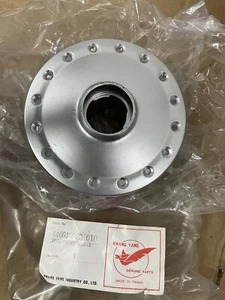 Honda PC50 PC50K1 1970 1971 1972 buje de tambor de rueda delantera 44601-063-010 N.O.S - Imagen 1 de 5