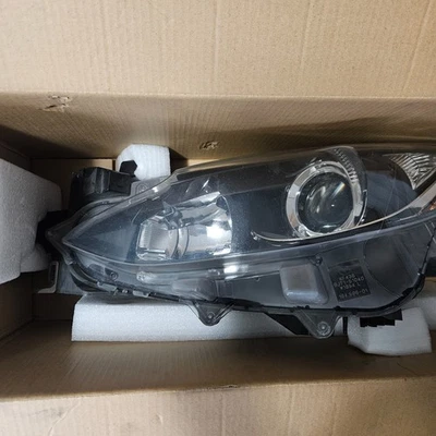 Faro lateral del conductor halógeno OEM (IZQUIERDA) 2014-2016 Mazda 3 Foto 1 de 4
