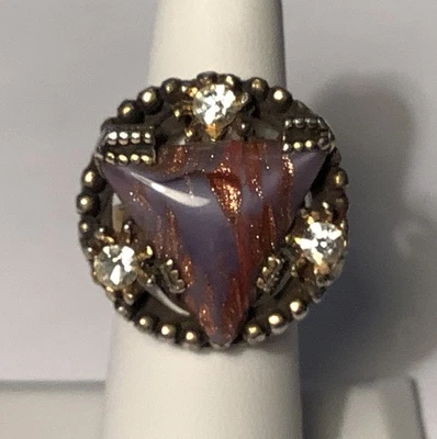 Piedra de ágata de fuego triangular con circonitas transparentes alrededor tamaño 5 (2408) Foto 1 de 3