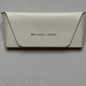 Michael Kors White Sunglasses Case Faux Leather with Cloth - Picture 1 of 7
