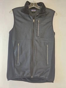 Patagonia Fleece Vest Women’s Size Medium Black Full Zip Polartec - Picture 1 of 6