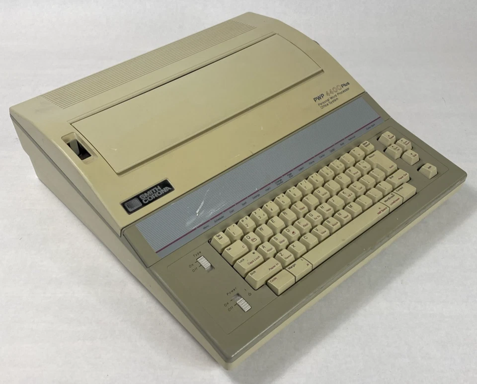 Procesador de textos personal Smith Corona PWP 4400 Plus probado Foto 1 de 4