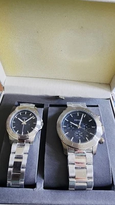 Fossil His and Hers watch set  - Image 1 of 4