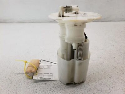 Conjunto de bomba de combustible 14-15 Infiniti Q50 14-16 Infiniti Q70 12-13 Infiniti M35 M37 Foto 1 de 4