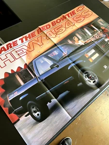 1990 Chevy Truck SS 454 Faltposter & 8 Seiten Händlerprospekt Blazer 4x4 NEU - Bild 1 von 6