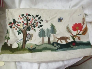 Vintage linen Jacobean Pillow Cover hand done Crewel Embroidered Squirrels Hound - Picture 1 of 7