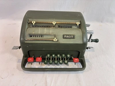 MACHINE A CALCULER FACIT Mod CI 13  VINTAGE - Photo 1/4
