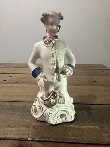 Vintage Cordey Figur #4022 Viktorianischer Mann mit Rosen 7" Porzellan Statue - Bild 1 von 15