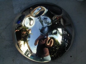 Original Porsche 356 hub cap for restoration Lemmerz 4/62 Cab Coupe Roadster - Picture 1 of 4