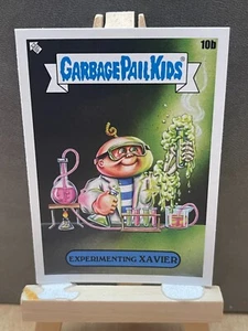 2020 Garbage Pail Kids Late to School Experimenting Xavier 10b GPK - Picture 1 of 2