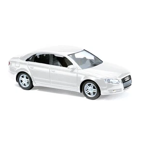 Busch 60235 Bausatz Audi A4 Limo Facelift, weiß, 1:87, NEU Modell - Picture 1 of 1