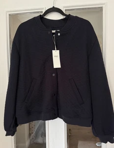 BNWT M & S NAVY BLUE ROUND NECK TEXTURED LIGHTLY PADDED JACKET - SIZE 20!! - Picture 1 of 6