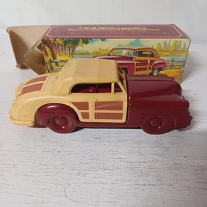 Botella Avon 1976 Chrysler 48 Town & Country Everest After Shave de colección en caja completa  - Imagen 1 de 8