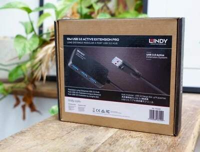 Lindy 10M USB 3.0 Active Extension Pro | Long Distance 4-Port USB 3.0 Hub - Image 1 of 2