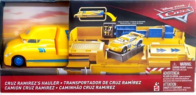 Cruz Ramirez Camion Trasportatore - Hauler - Originale Mattel FLK11 - Nuovo - Immagine 1 di 4