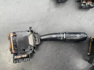 SUBARU IMPREZA gdb Indicatore Tergicristallo Luce Steli Interruttori a Colonna - Foto 1 di 2