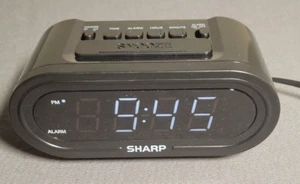 Digital Alarm with AccuSet - Automatic Smart Clock, Never Needs Setting SHARP - Picture 1 of 7
