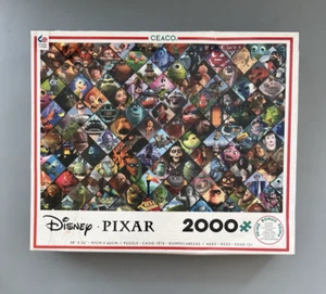 Puzzle Ceaco 35024 Disney Pixar CLIPS 2000 pezzi - nuovo - scatola danneggiata - Foto 1 di 2