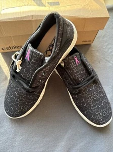 Etnies Scout X Breast Cancer Boobies Skateboard Men’s 7.5 Women’s 9 - Picture 1 of 9