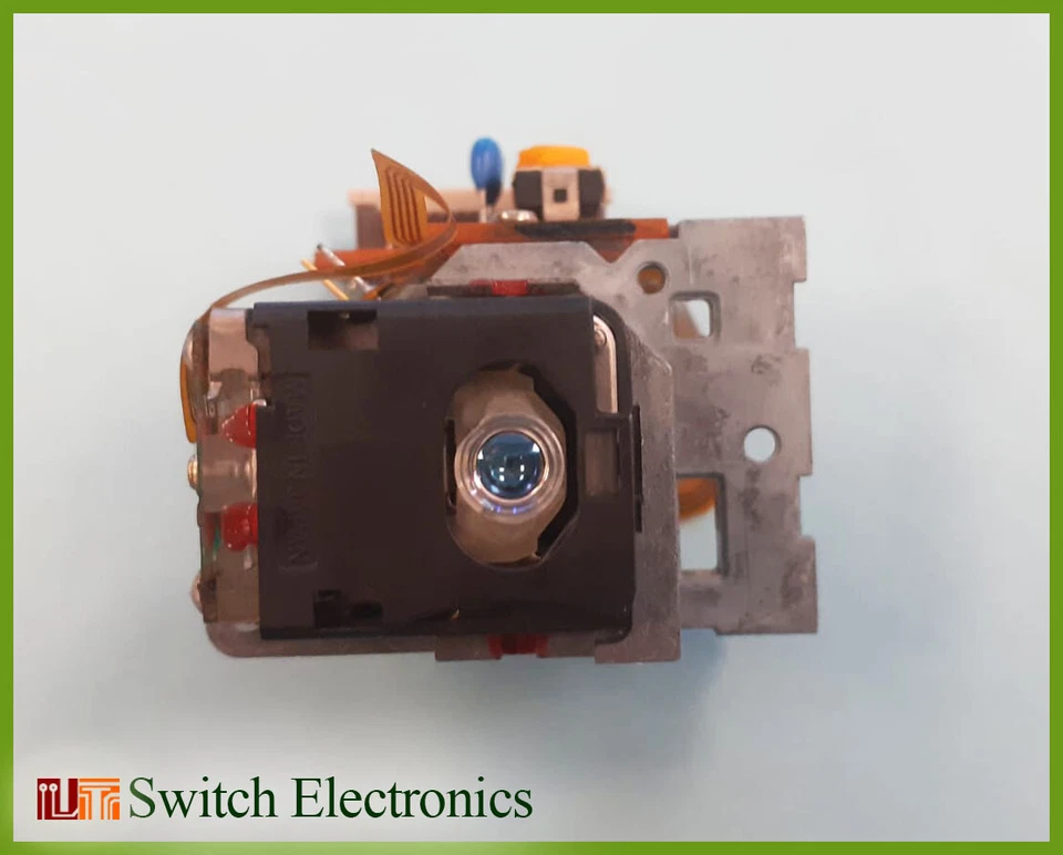 Sega CD model 2 Console Optical Pick-up Laser Lens Head - Image 1 of 1