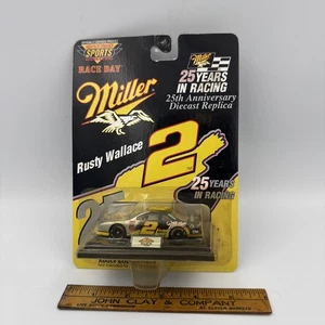 Revell 25th Anniversary Race Day Miller Rusty Wallace Maßstab 1:64 - Bild 1 von 4