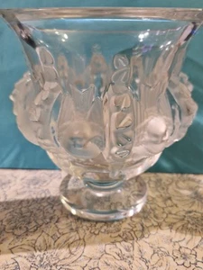 Stunning Rene Lalique vase - Picture 1 of 4