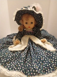 Vintage Southern Belle Kolonialpuppe 18 Fuß Hartplastik Schlafaugen Haube Kleid 60-70 Fuß - Bild 1 von 8