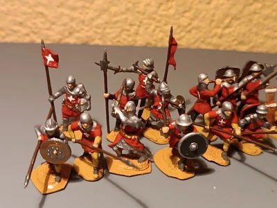 Figuren 1:72 Kreuzritter und Fussvolk  Top Bemalt C - Bild 1 von 4