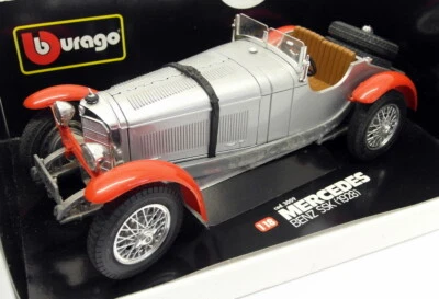 Coche modelo Burago escala 1/18 diecast 3009 Mercedes Benz SSK 1928 plateado rojo Foto 1 de 3