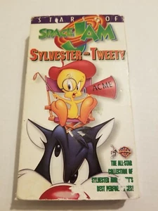 Stars of Space Jam: Sylvester & Tweety - VHS (1996, Sleeve, CC) Collectible - Picture 1 of 4