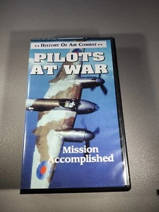 HISTOIRE DU COMBAT AÉRIEN (VHS, 1997) PILOTES EN GUERRE : MISSION ACCOMPLIE avions - Photo 1/3