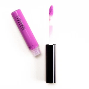 NUEVO EN CAJA MAC MINI LIPGLASS 0.08 OZ / 2.4 g TAMAÑO DE VIAJE - DILLY DAZZLE - Imagen 1 de 2