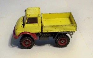 Corgi toy #406 Mercedes Benz Unimog truck - Picture 1 of 6