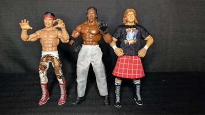 Lote de 3 Mattel WWE Elite Legends WCW Ricky Steamboat, Booker T, Roddy Piper Foto 1 de 4
