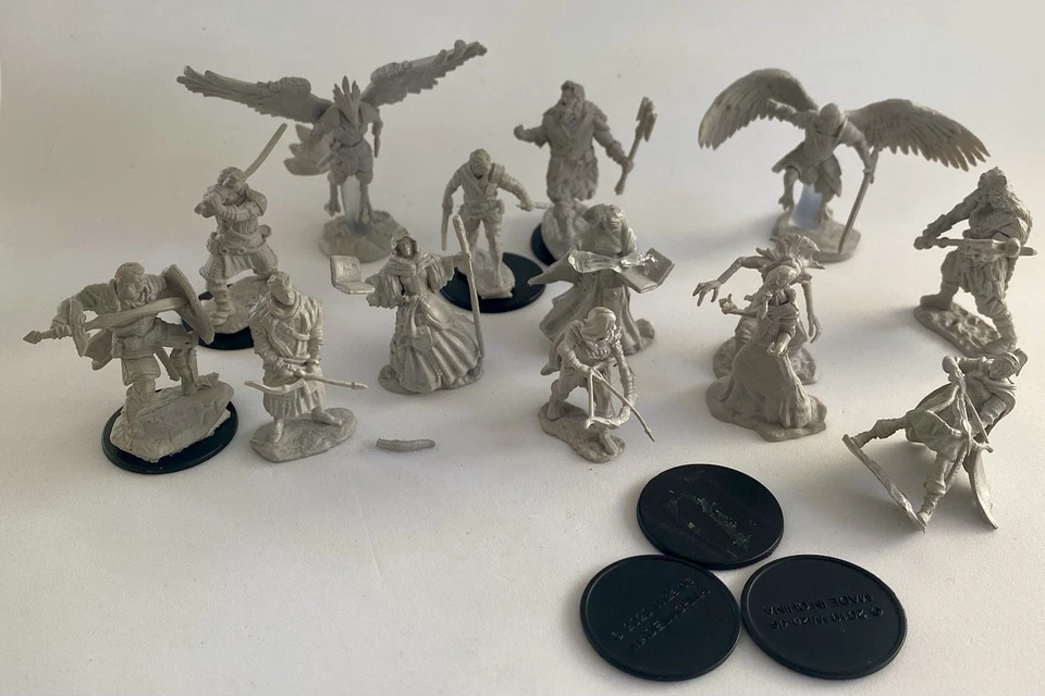 D&D Nolzur’s Marvelous Miniatures Group of 13 Unpainted Miniatures - image 1 of 4