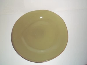 Pier 1 TOSCANA PALM Salad plate 8 3/4", Green, Earthenware - Picture 1 of 3