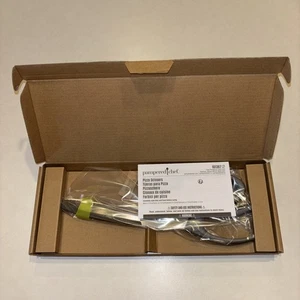 Pampered Chef Pizza Scissors 101397 BRAND NEW in Box - Picture 1 of 3