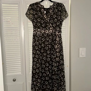 Talbots Dress Women 8P Brown Floral Silk Faux Wrap Tie Short Sleeve Fall Career - Picture 1 of 12