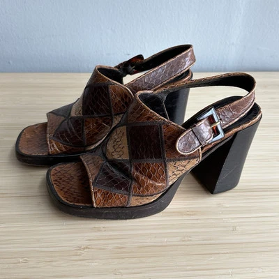 Tacones Y2K Via Spiga Geométricos Cuero Patrón Plataforma Hechos en Italia - Talla 7.5 Foto 1 de 4