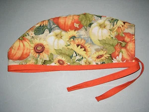 Sombreros/Gorra Exfoliantes Quirúrgicos Otoño-Otoño Calabazas, Girasoles y Lirios Tela Beige - Imagen 1 de 1