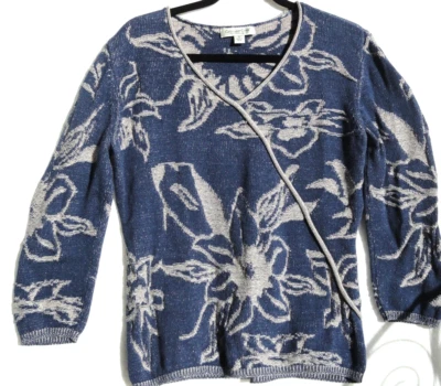 COLDWATER CREEK Blue Floral Sweater Crossbody Knit 3/4 Sleeve Women's Size Small - Image 1 of 4