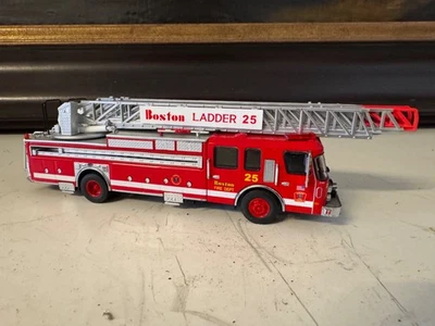 Code 3 #12847 E-One Boston Fire Ladder 25 1:64 - Image 1 of 2