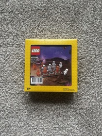 LEGO Space Tic Tac Toe 6533583  10 Spacemen New FREE SHIPPING